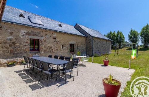 Echemire House | Family-Friendly Gîte with Private Pool near Angers