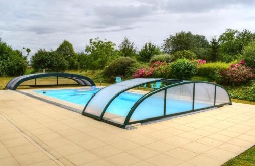 Danze House | Family-Friendly Gîte with Heated Pool Near Saint Calais