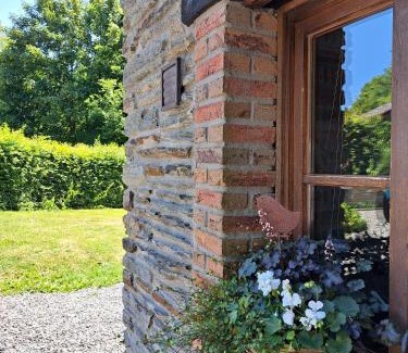 Nadrin House | Gîte Filly: Relaxing Oceanfront Retreat for 6 Guests