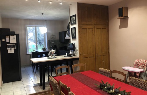 Warmeriville House | Experience Gîte Former Train Station with Spa & Family Amenities
