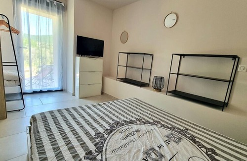 Roche-Saint-Secret Other | Tranquil Gîte for Nature Lovers with Family-Friendly Amenities