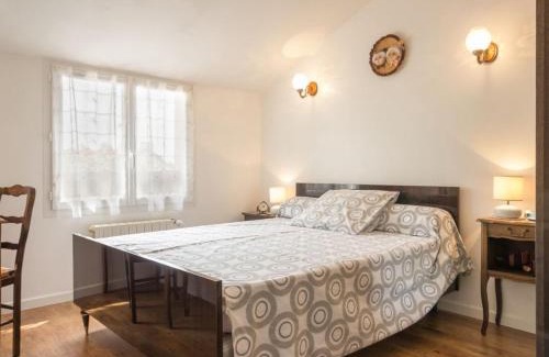 Saint-Philbert-de-Grand-Lieu House | Comfortable Gîte Near Nantes with Private Relaxation Area