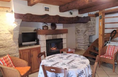 Laval-du-Tarn House | Cozy Gite Agnes: Perfect for Families and Budget Travelers