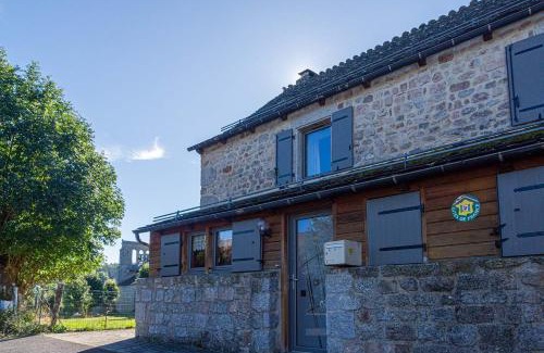 La Fage-Saint-Julien House | Family-Friendly Gites de France for Memorable Getaways