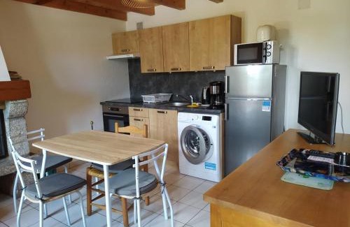 Sainte-Eulalie House | Family-Friendly Gites de France for Up to 4 Guests
