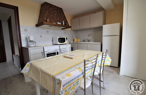 Julienas House | Top-Rated Gîte Hameau de Vaux - Ideal for Families