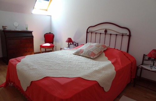 Herry House | Pet-Friendly Gîte Herry: Perfect for Families and Groups