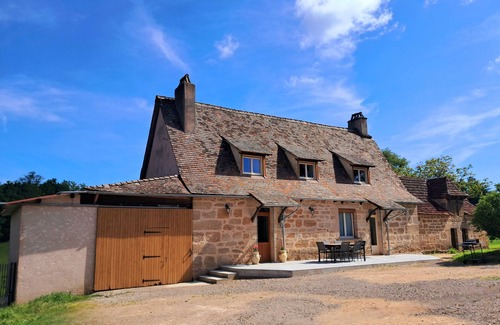 Aynac House | Gîte "L'Oustal Néou" in Aynac