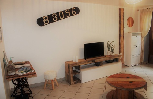 Etaples House | Gîte La Belle Etap': Oceanfront Escape with Pool & Spa