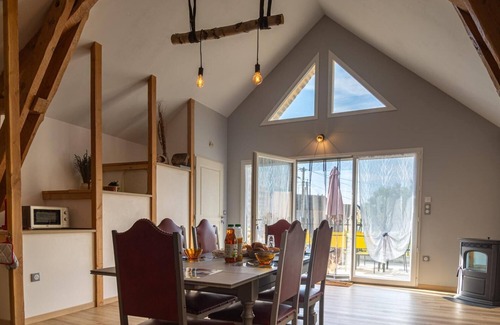 Lachamp House | Cozy Gîte La Bergerie: Family-Friendly Retreat Awaits