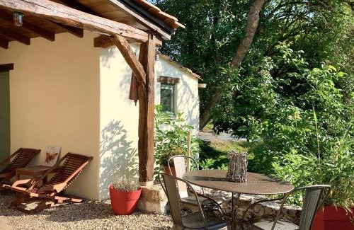 Duras House | Gîte la Canopée à Duras with Pool & Oceanfront Views