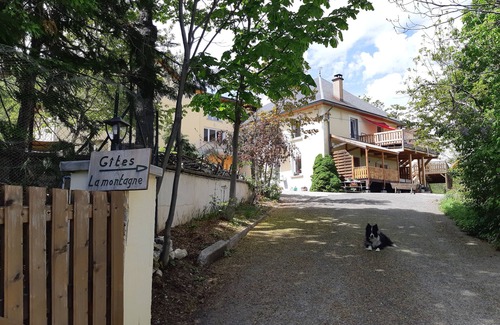 Manteyer Apartment | Discover Gîte la "Centaurée de Ceüze": 10/10 Guest Rated Escape
