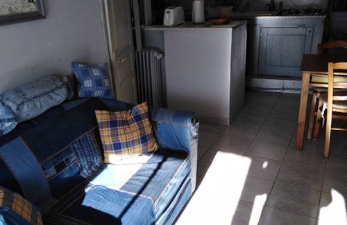 Mas-d'Orcieres House | Charming Gîte la cour fleurie with Spa and Breakfast Included