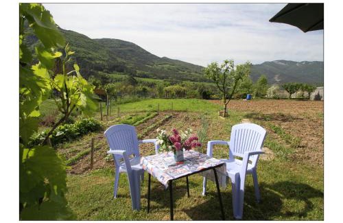 Drome Apartment | Cozy Gîte La Grange with Breathtaking Ocean Views