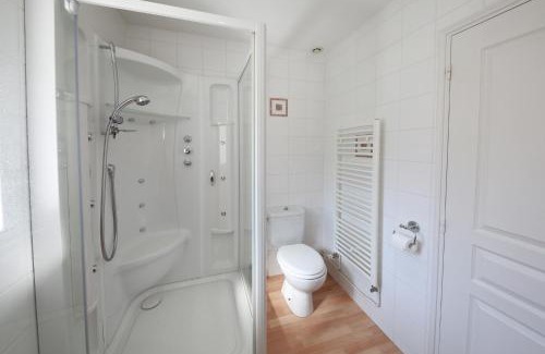 Latille Apartment | Cozy Gîte La Loge des Fées - Pet and Child Friendly Retreat