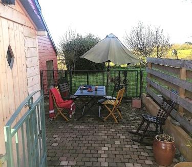 Saint-Aubin-d'Aubigne House | Top-Rated Gîte LA Maison LA: Family-Friendly Retreat