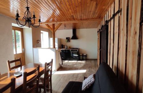 Verrieres-en-Forez House | Family-Friendly Gîte La Mathilde in Monts du Forez