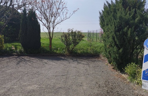 Saint-Leger House | Tranquil Gîte la Metairie in the Peaceful Countryside