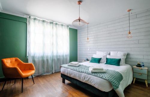 Loisy-sur-Marne House | Family-Friendly Gîte La Parenthèse: Perfect for 14 Guests