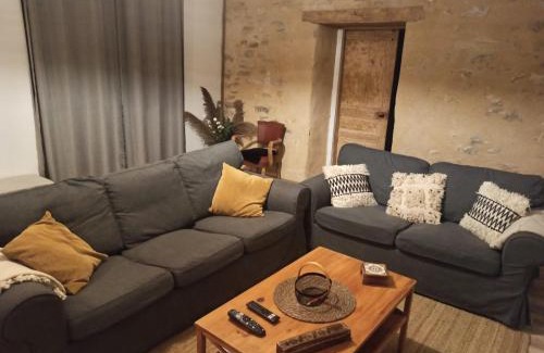 Septfonds House | Family-Friendly Gîte La Petite Longère with Great Reviews
