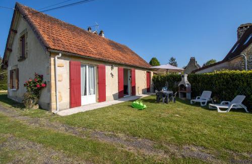 Saint-Andre-dAllas House | Top-Rated Family Stay at Gîte La Salamandre