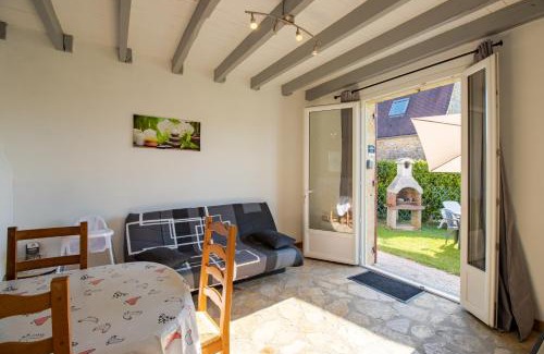 Saint-Andre-dAllas House | Top-Rated Family Stay at Gîte La Salamandre