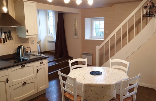 Passenans House | Gîte La Salamandre: Guest Rated 9.8 with Family Amenities