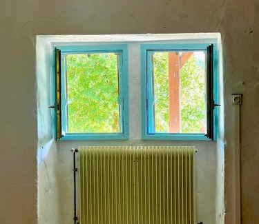 Montaigu-de-Quercy House | Child-Friendly Retreat at Gîte La Vésarnie for Memorable Stays