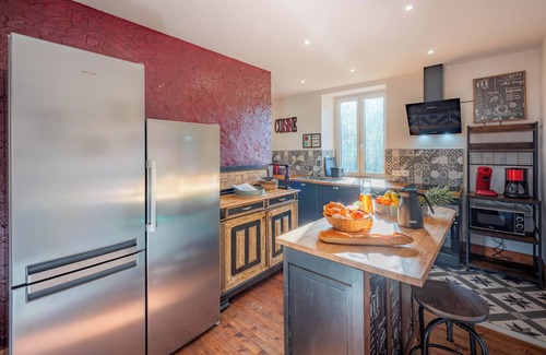 Brouvelieures House | Guest Rated: Gîte Le 1902 – Character House with Pool