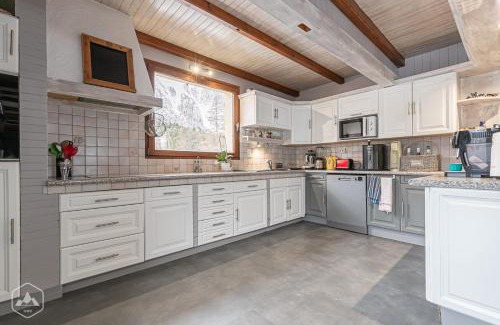 Termignon Apartment | Family-Friendly Gîte Le Cembro with Pool for 6 Guests