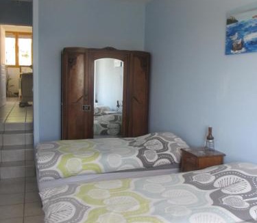 Villie-Morgon House | Oceanfront Gîte le Chêne du Py with Pool & 9.1/10 Rating