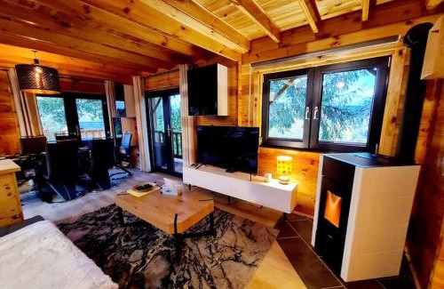 Abreschviller Ski Chalet | Relax at Gîte le Chalet Aura with Hot Tub & Ocean View