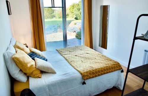 Dompierre-sur-Yon House | Discover Gîte le Champ Libre: Guest Rated 9/10 with Kitchen