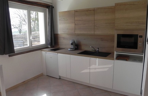 Saint-Frajou Apartment | Gîte le Figuier: Relaxing Getaway with Pool and Spa