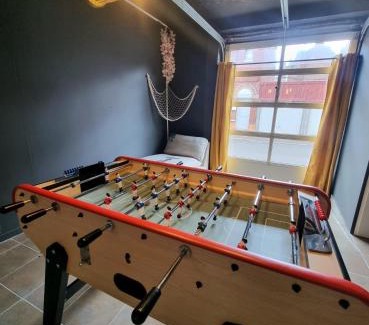Lens House | Discover Le Garage: Pet-Friendly Retreat with Hot Tub