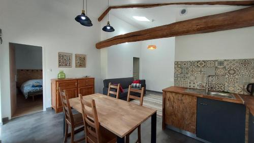 Brullioles House | Family-Friendly Getaway at Gîte Le Grenier de l'Oasis