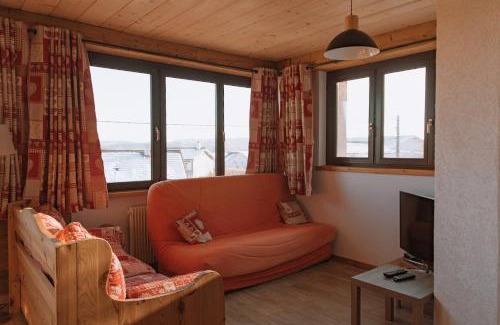Maiche Apartment | Discover Gîte Le p'tit Chasseral: Family-Friendly Retreat
