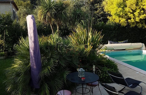 Lezignan-la-Cebe House | Gîte Le Pigeonnier: Air-Conditioned Oasis with Pool