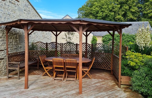 Rubercy House | Relax at Gîte "Le Repos des Anges" with Pool & Spa