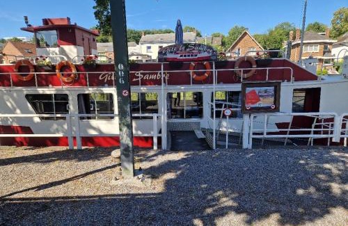 Thuin Boat Rental | Oceanfront Gîte Le Sambre: Rated 9.5/10 & Pet Friendly