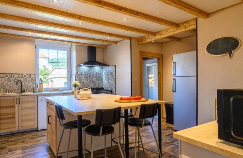 Plainfaing House | Discover Gîte Les 3 Cerfs - Family & Pet Friendly Retreat