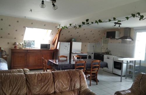 Conquereuil Apartment | Discover Gîte les blés dorés: 9/10 Guest Rated Retreat