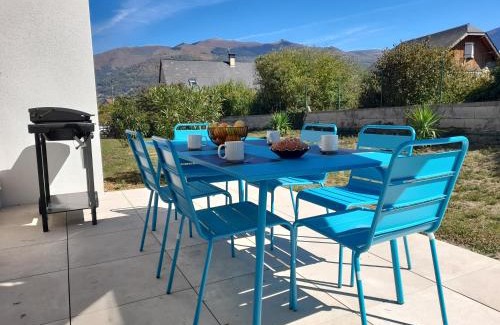 Argeles Gazost House | Gîte les Gentianes: Family-Friendly Retreat in the Pyrenees