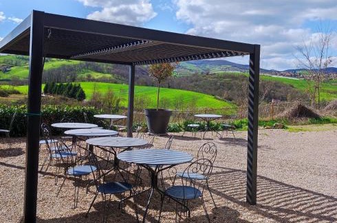 Courzieu House | Inviting GITE LES GOUTTES: Pet & Child Friendly Retreat