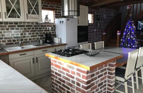 Maresches House | Highly Rated Child-Friendly Gîte les Prairies Retreat