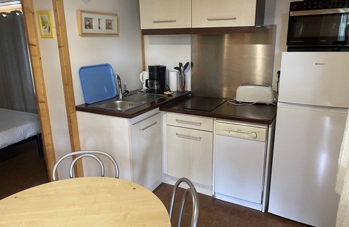 Amance Ski Chalet | Gîte Les Refuges des Catières: Perfect for Families and Pets