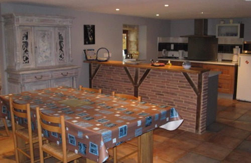 Durbans Cottage | Idyllic Gîte LOT: Family-Friendly Retreat Near Rocamadour