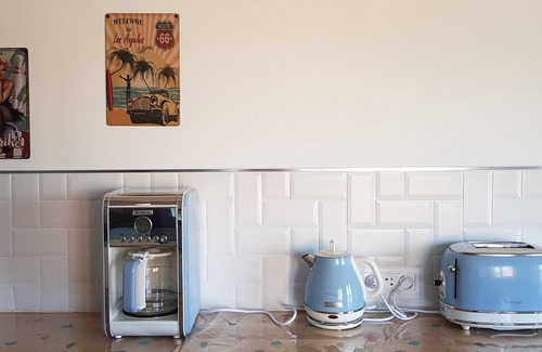 Pontorson House | Relaxing Retreat at Gîte Lucian Mont-Saint-Michel for 10