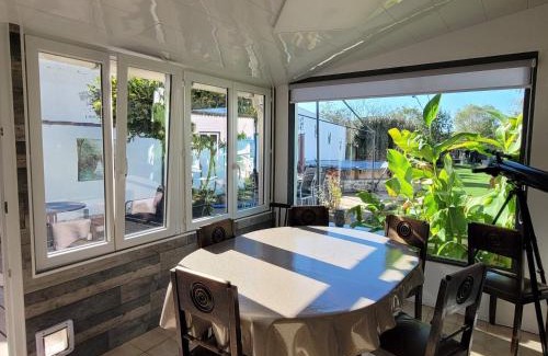 Le Poire-sur-Vie Apartment | Oceanfront Gîte Mélisse: Guest Rated 9/10 with Breakfast