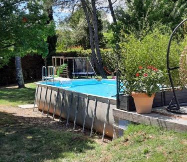 Saint-Julien-de-Cassagnas Apartment | Unwind at Gîte ma vie là with Private Jacuzzi Bliss